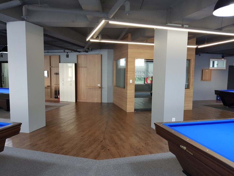 235149625_lTbhMPVF_441ea28c34cfe9612c2135fe7f9bff3383a33155.jpg 이미지크게보기